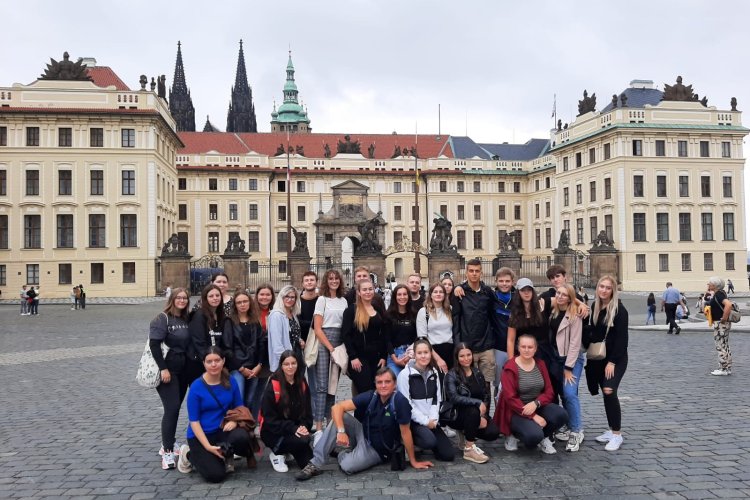 Gymnázium Moravský Krumlov v Praze