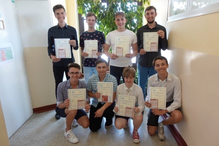 Předávání certifikátů ECDL Czech Republic